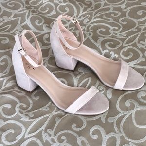 Mynah Low Heel Sandal